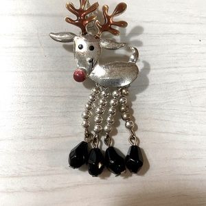 Reindeer brooch
